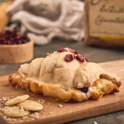 Croissant Chocolate & Frutos rojos